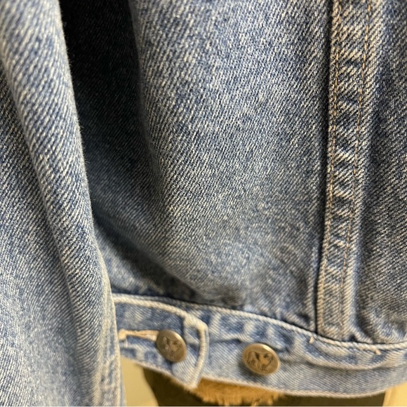 Big Dogs 2000 jean jacket size Large denim - Picture 6 of 11